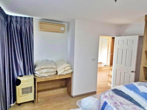 For Rent U Delight @ Huay Kwang Station - 1 bed 47 sq.m.  7th floor