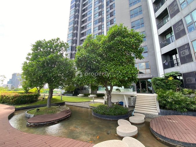 Rhythm Sukhumvit 44/1