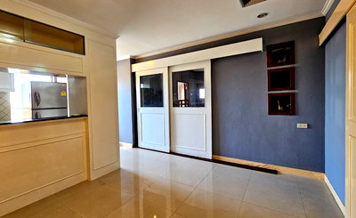 ขายคอนโด : for sale condo Country Complex C Condominium (S03-0822)