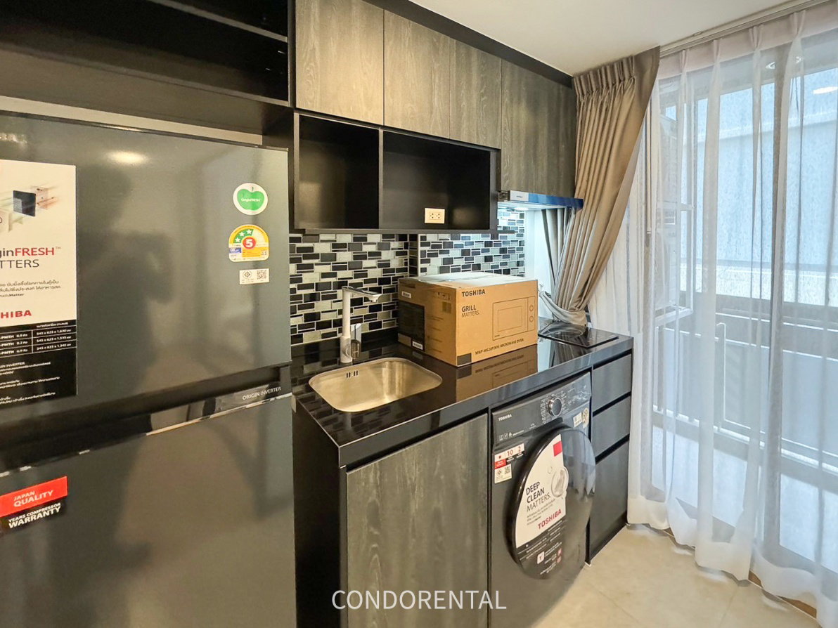 picture LINE @condorental for rent the room at CYBIQ Ramkhamhaeng - 7/12