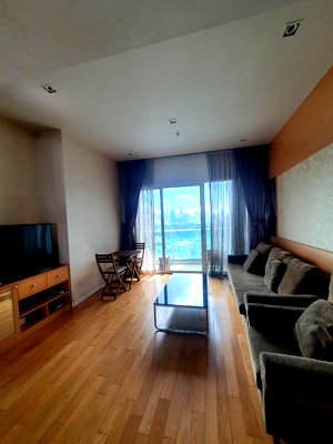 Condos for rent : LTHC10470–Millenium Residence FOR RENT 2 beds 2 baths Size 128 Sq.M. Near BTS Phrom Phong stations ONLY 60k/month