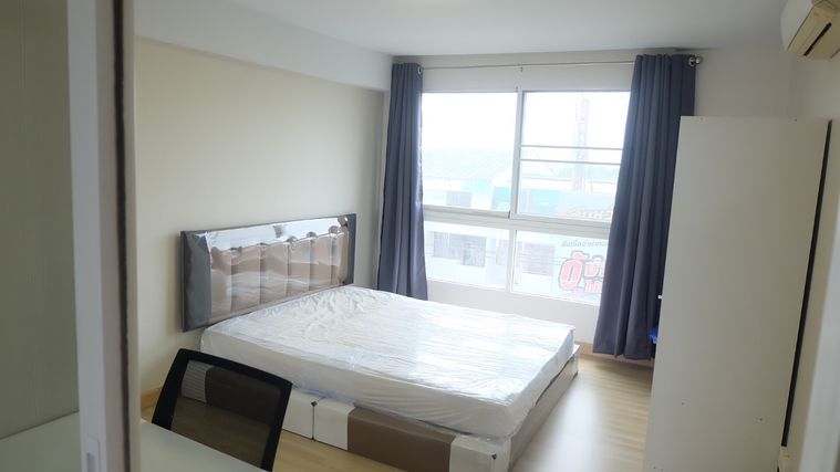 ให้เช่าห้อง 1 นอน ขนาดใหญ่ พิเศษ 45  ตรม  ชั้น 5 ตึกบี ติดสวนส่วนกลาง เอ็มโซไซตี้คอนโด เมืองทองธานี  ห้องสวย ราคา 10,000บาท/เดือน