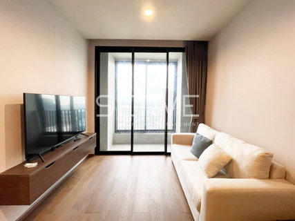 รูปภาพ 1 Bed with washlet and Bathtub Nice Room & Super High Fl. 35+ BTS Thong Lo 500 m. at Ideo Q Sukhumvit 36 Condo  / Condo For Rent