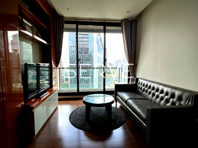 คอนโดให้เช่า : 🔥1 นอน มีอ่าง ห้องสวย ชั้นสูง 20+ บนทำเลดีๆ ใกล้ BTS พร้อมพงษ์ 500 ม. และห้างหรู ที่คอนโด The Address Sukhumvit 28 / ให้เช่าคอนโด