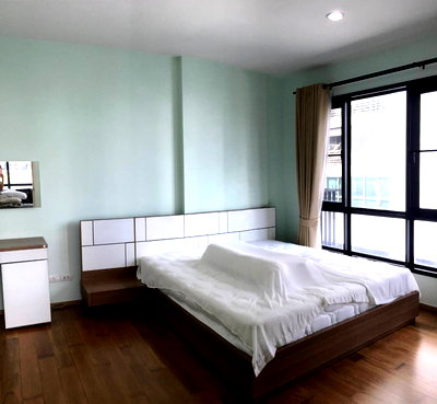 คอนโดให้เช่า : ให้เช่า The Vertical Aree ห้องมุม ราคาดี สอบถามเพิ่มเติมได้ที่ LINE @condorental