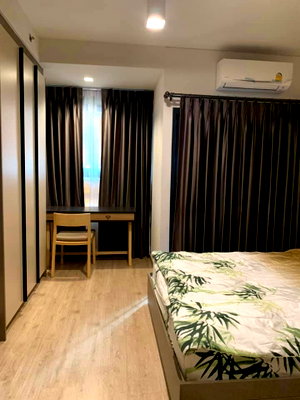 Condos for rent Robinson Bang Rak : LINE @condorental for rent the room at IDEO Sathorn - Wongwian Yai