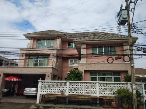 S-HPTK101 ขาย บ้านเดี่ยว พัฒนาการ 50 3ชั้น ขนาด 60ตร.ว. พื้นที่ใช้สอย 350ตร.ม. 4นอน 5น้ำ 14.42ล้าน 064-959-8900
