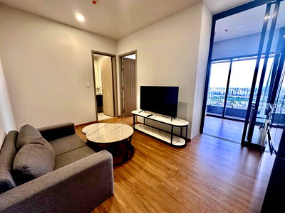 Condos for rent Phraram 9 Hospital : ✨✨For rent Cloud Thonglor-Petchaburi (1Bed+) 1 bed 1 bath 1 extra room 38 sqm Full Furnished!!