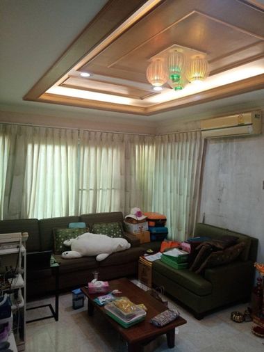 ให้เช่าบ้านเดี่ยว 4 ห้องนอน 240 ตร.ม. 101 ตร.ว. เขตตลิ่งชัน