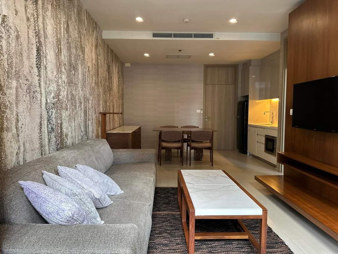 Noble​ Ploenchit bts Ploenchit for rent