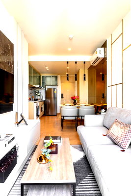 Condos for rent : LTHC10495–Maru Ekkamai FOR RENT 2 beds 2 baths Size 55 Sq.M. Near BTS Ekkamai stations ONLY 55k/month