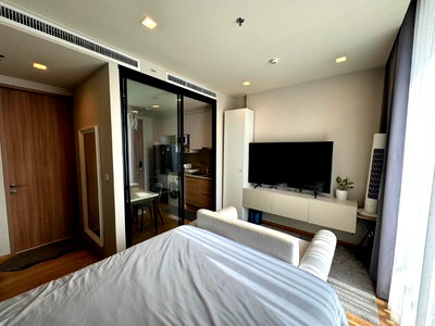 คอนโดให้เช่า : ให้เช่า Noble Around Sukhumvit 33 ห้องสวย ราคาดี สอบถามเพิ่มเติมได้ที่ Line @condorental
