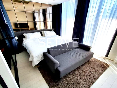 Condos for rent Chulalongkorn University : 🔥35K🔥- Modern Style Studio with Partition High Fl. 25+ Perfect Location BTS Phloen Chit at Noble Ploenchit Condo / Condo For Rent