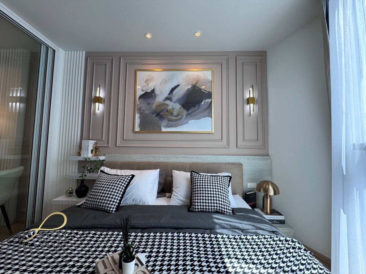 Condo for sale in the heart of the city, The Base Height by Sansiri, newly renovated, 7th floor, pool view, new furniture. - image 3