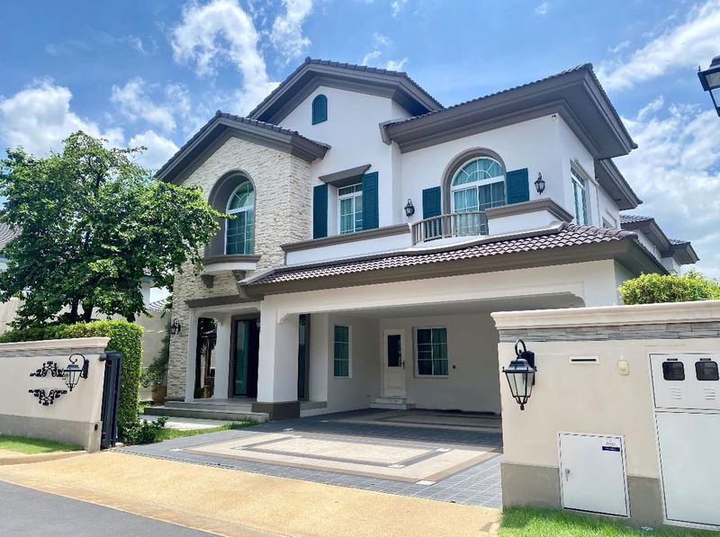 Houses for sale : 🎄˚ ༘ ♡ 🎅🏻⋆｡🎁₊˚•🦌 ꒱🌷For sale Nantawan Village Ramindra-Phahonyothin 50 💗💗 𝗟𝗶𝗻𝗲@: @𝗮𝘀𝘀𝗲𝘁𝘀𝗽𝗿𝗼