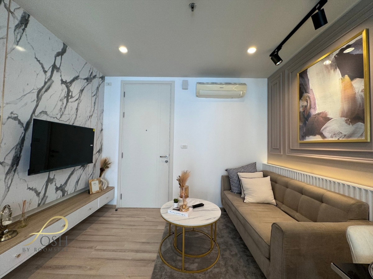 Condo for sale in the heart of the city, The Base Height by Sansiri, newly renovated, 7th floor, pool view, new furniture. - image 2