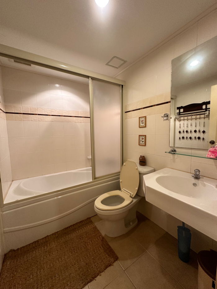 picture For rent 2 bedroom 68 sqm 22 Floor building A 17,000 baht - 8/12