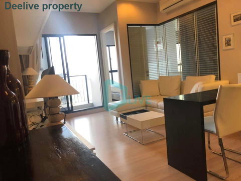 DL005077 ให้เช่าคอนโด เออบาโน่ แอบโซลูท สาทร - ตากสิน (Urbano Absolute Sathon - Taksin) ใกล้ BTS กรุงธนบุรี พร้อมเข้าอยู่ โทรด่วน 0638692663 LineID @534wlwof