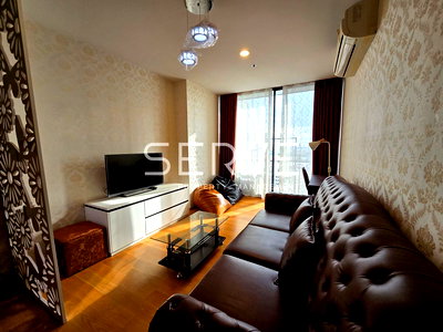 ขายคอนโด : 1 Bed Larger Unit 50.5 sq.m. with River View Good Location BTS Surasak 160 m. /For Rent & For Sale-Noble Revo Silom