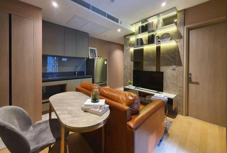 for rent Ashton Asoke rama9. 1bed 34sqm. Line id: @pfagent