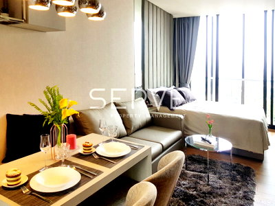 Condos for rent : Nice Room Studio High Fl. 20+ Good Location Shuttle bus to BTS Phrom Phong 650 m. / Condo For Rent-Park 24 (พาร์ค 24)