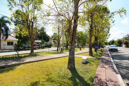 รูป Maneerin Park - รูปที่ 3/4
