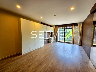 Condos for sale Central Chit Lom : 🔥8.99 MB🔥 - 1 Bed 74.87 Sq.m. Good Location Shuttle (Tuk Tuk) to BTS Phloen Chit station at Noble Above Wireless Ruamrudee Condo / For Sale