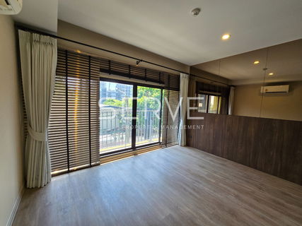 🔥Nice Room 1 Bed Good Price & Good Location Close To BTS Ploenchit at Noble Above Wireless Ruamrudee Condo / For Sale