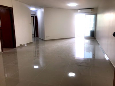 ขายคอนโด : ขายคอนโด เอสวี ซิตี้ พระราม 3  98 ตรม. Tel. 0950892688