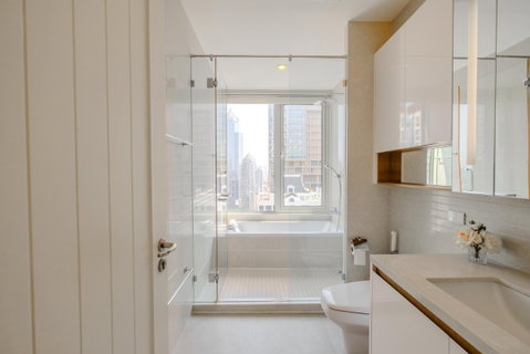 รูปภาพ #K119 For rent  Q langsuan luxury condo corner room privecy ✨ 