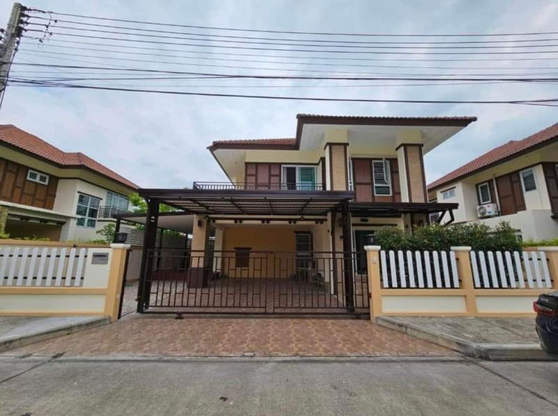 บ้านเดี่ยวให้เช่า :  🏠📌 ปล่อยเช่า บ้าน โครงการ ล้านนา เมอริเดียน  💵 33,000 บาท / เดือน