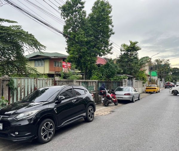 Land for sale, 100 sq wah, Wang Thonglang