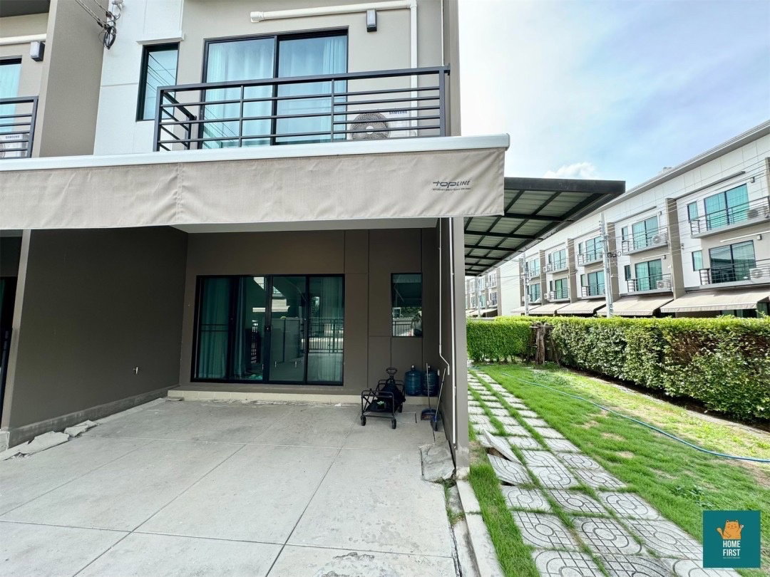 Rent  บ้านกลางเมืองศรีนครินทร์-อ่อนนุช พร้อมเฟอร์ มีแอร์ครบทุกห้อง 38.5 ตร.วา 35,000 บาท