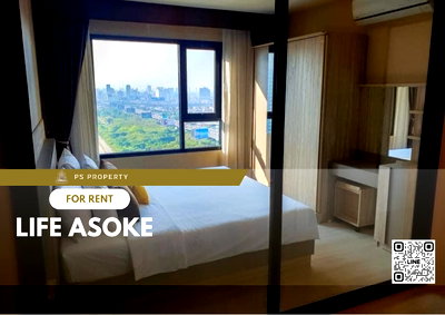 Condos for rent : For rent 📍 Life Asoke 📍 near MRT Phetchaburi, complete with furniture and electrical appliances.