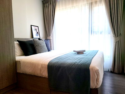 เช่าคอนโด ม.เกษตรศาสตร์ ศรีราชา : ให้เช่าคอนโด BRIXTON KASET SRIRACHA ขนาด 26 ตร.ม. ราคา 8000  ห้องใหญ่แบ่งเป็นสัดส่วนครัว