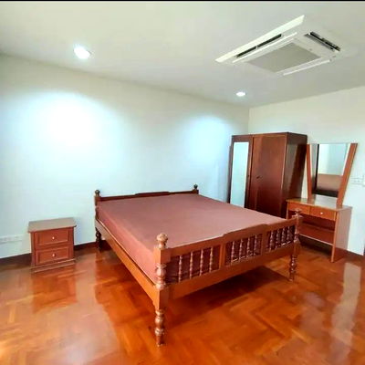 Condos for rent Chulalongkorn University : WTYC107 Condo for rent, Witthayu Complex, 14th floor, city view, 81 sq m., 2 bedrooms, 2 bathrooms, 35,000 baht, 064-959-8900