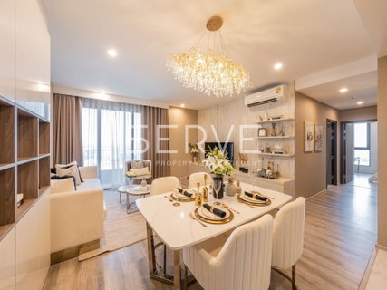 รูปภาพ 🔥Luxury Style 2 beds 2 baths with bathtub 84.5 sq.m. High Fl. 15+ Good Location Next to BTS Udom Suk 50 m. at IDEO Mobi Sukhumvit 66 Condo / For Rent