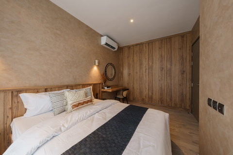 รูปภาพ LINE @condorental for rent the room at RHYTHM EKKAMAI ESTATE