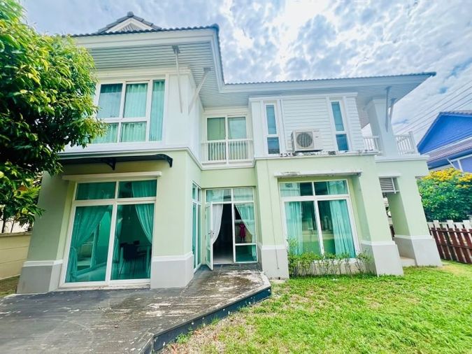 บ้านคาซาลูน่า (ติดทะเลบางแสน) - บ้านเดี่ยวให้เช่า 3 ห้องนอน - เงียบสงบเป็นส่วนตัว ความปลอดภัยสูง