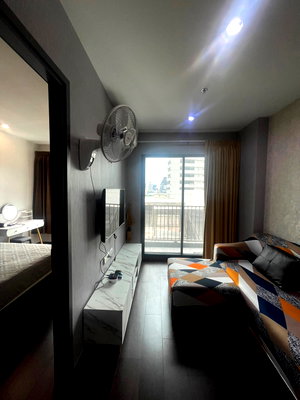 Condos for rent : 💥💥 Condo for rent C Ekkamai, beautiful room, good price near BTS Ekkamai.