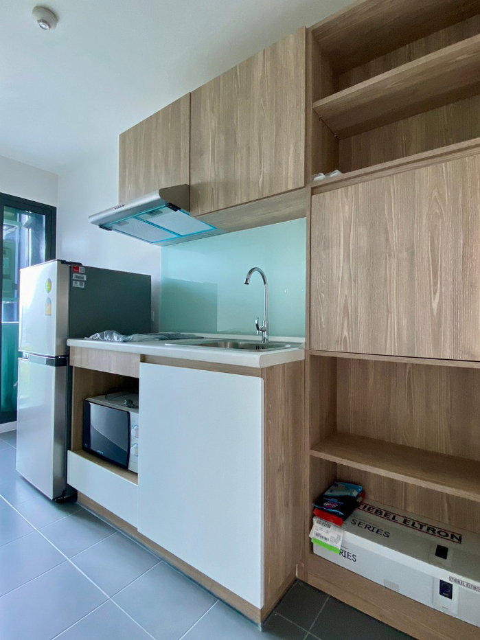 picture LINE @condorental for rent the room at The Excel Hideaway Sukhumvit 71 - 3/7
