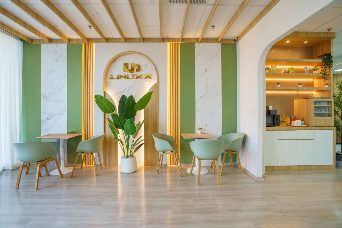 picture Luxury Office space from Linuxx Serviced Offices - 11/20