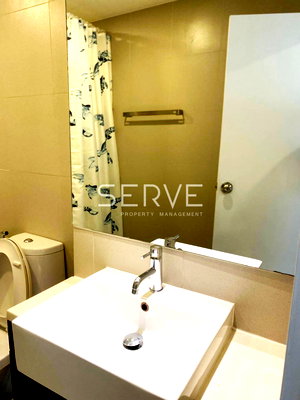 คอนโดให้เช่า : Studio with Bathtub Large room Swimming pool view Perfect Location BTS Thong Lo / Condo For Rent-Noble Remix (โนเบิล รีมิกซ์)