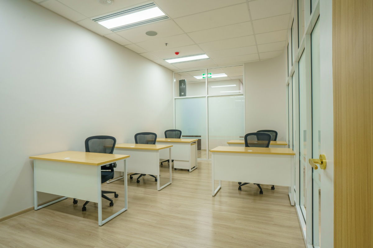 picture Luxury Office space from Linuxx Serviced Offices - 13/20