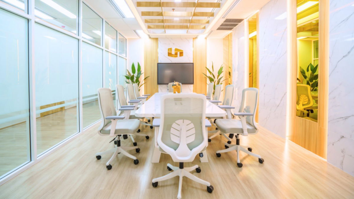 picture Luxury Office space from Linuxx Serviced Offices - 16/20