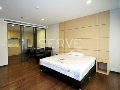 Open View Bright & Nice Style Studio with Partition Large room East side / Condo For Rent-Noble Remix (โนเบิล รีมิกซ์)
