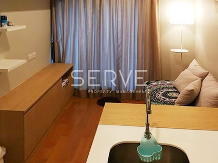 รูปภาพ 1 Bed 30 sq.m. Good Location Shuttle bus to BTS Phrom Phong 600 m. Close to Benchasiri Park at Condolette Dwell Sukhumvit 26 Condo / For Rent