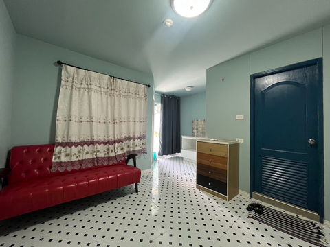 Rent lumpini condotown badindecha-ram 28 sqm. price 6,500 baht fully furnished