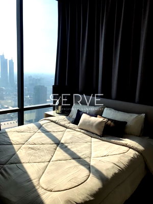 Condos for rent Robinson Bang Rak : 1 Bed Super High Fl. 40 + Good View & Condo Close to BTS Chong Nonsi 350 m. at Ashton Silom Condo / For Rent