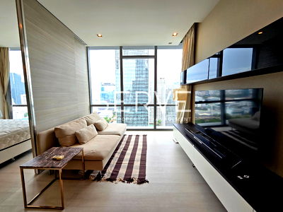 คอนโดให้เช่า : 🔥32K/Mo ห้อง1นอน ไซส์ใหญ่ ชั้นสูง วิวเมือง เฟอร์ครบ ทำเลดีมากย่านอโศก @ The Room Sukhumvit 21